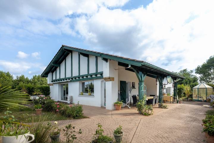 Maison de vacances pour 8 personnes, avec Jardin au Pays basque