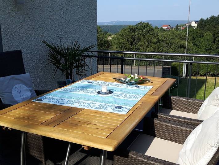 Ferienhaus für 4 Personen, mit Balkon und Terrasse sowie Garten in Brohl-Lützing
