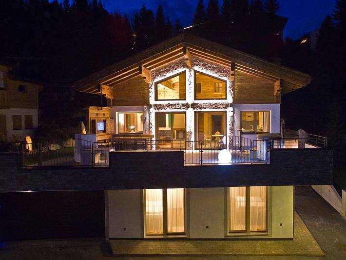 Ferienhaus für 12 Personen, mit Balkon und Whirlpool sowie Terrasse und Garten in Wald im Pinzgau - 3