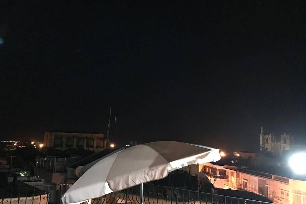 Apartamento entero, Malia Holiday Let (segundo piso) in Famagusta, República Turca del Norte de Chipre