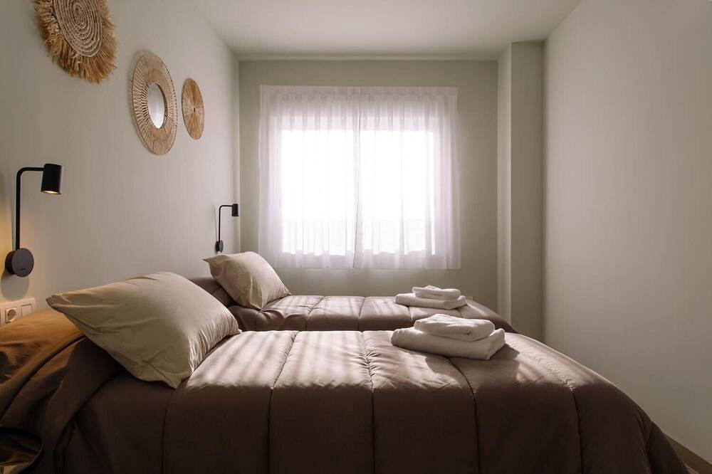 Apartamento entero, Apartamento '203' con piscina compartida, Wi-Fi y aire acondicionado in Alfàs del Pi, Costa Blanca