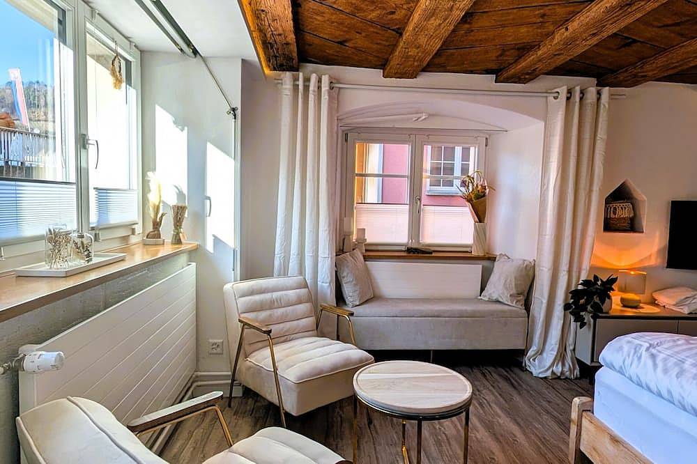 Ganze Wohnung, Charmantes 500 Jahre Altstadt-Studio am Rhein | Parkplatz in Stein am Rhein, Bodensee (Schweiz)