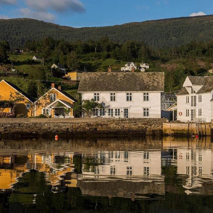 Ferienhaus für 2 Personen, mit Ausblick und Garten sowie Terrasse und Sauna, mit Haustier in Jondal