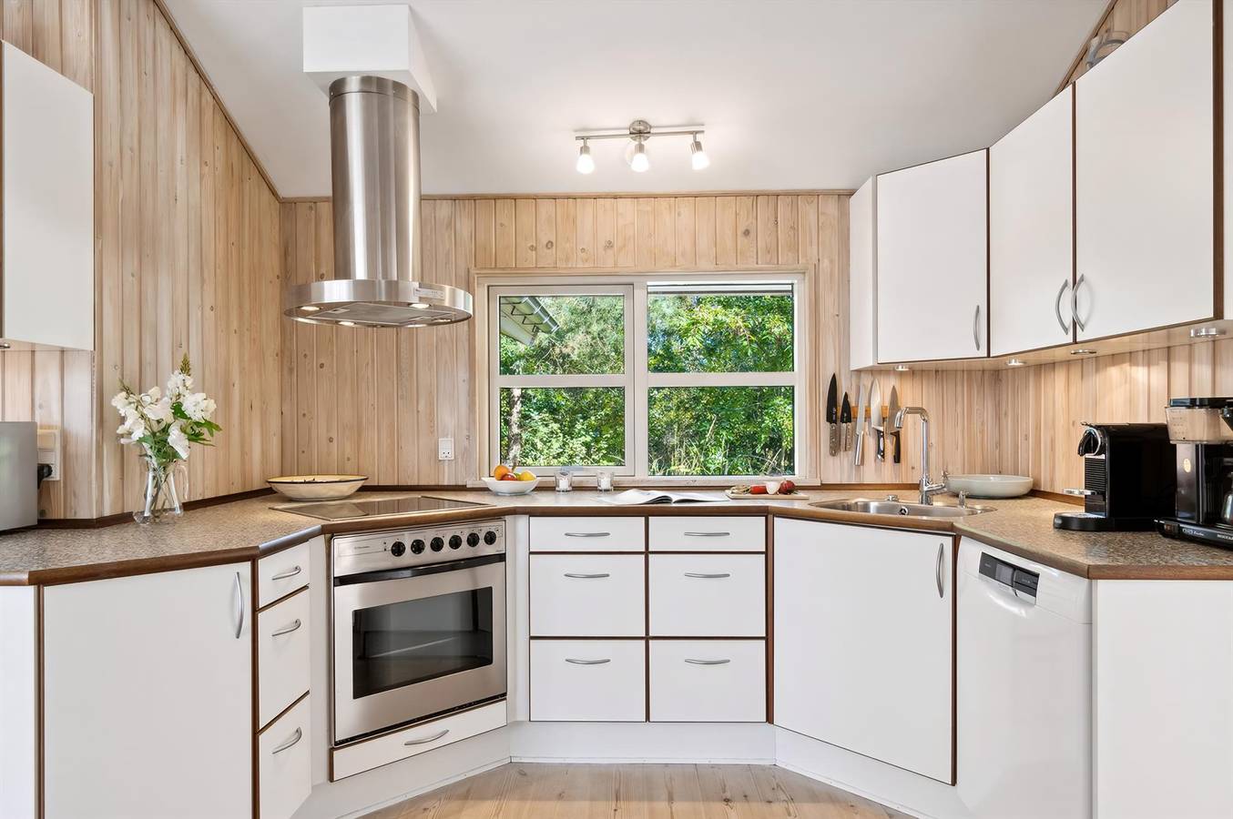 Pet friendly home in Grenaa with Wifi in Grenå Strand, Grenaa