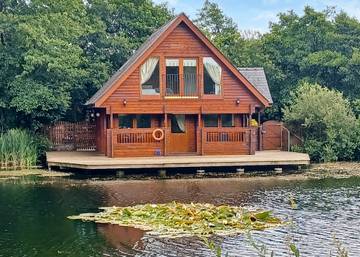 Chalet for 2 People in North-Wales, Isle of Anglesey, Photo 2