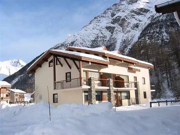 Gîte pour 4 personnes, avec balcon à Bessans