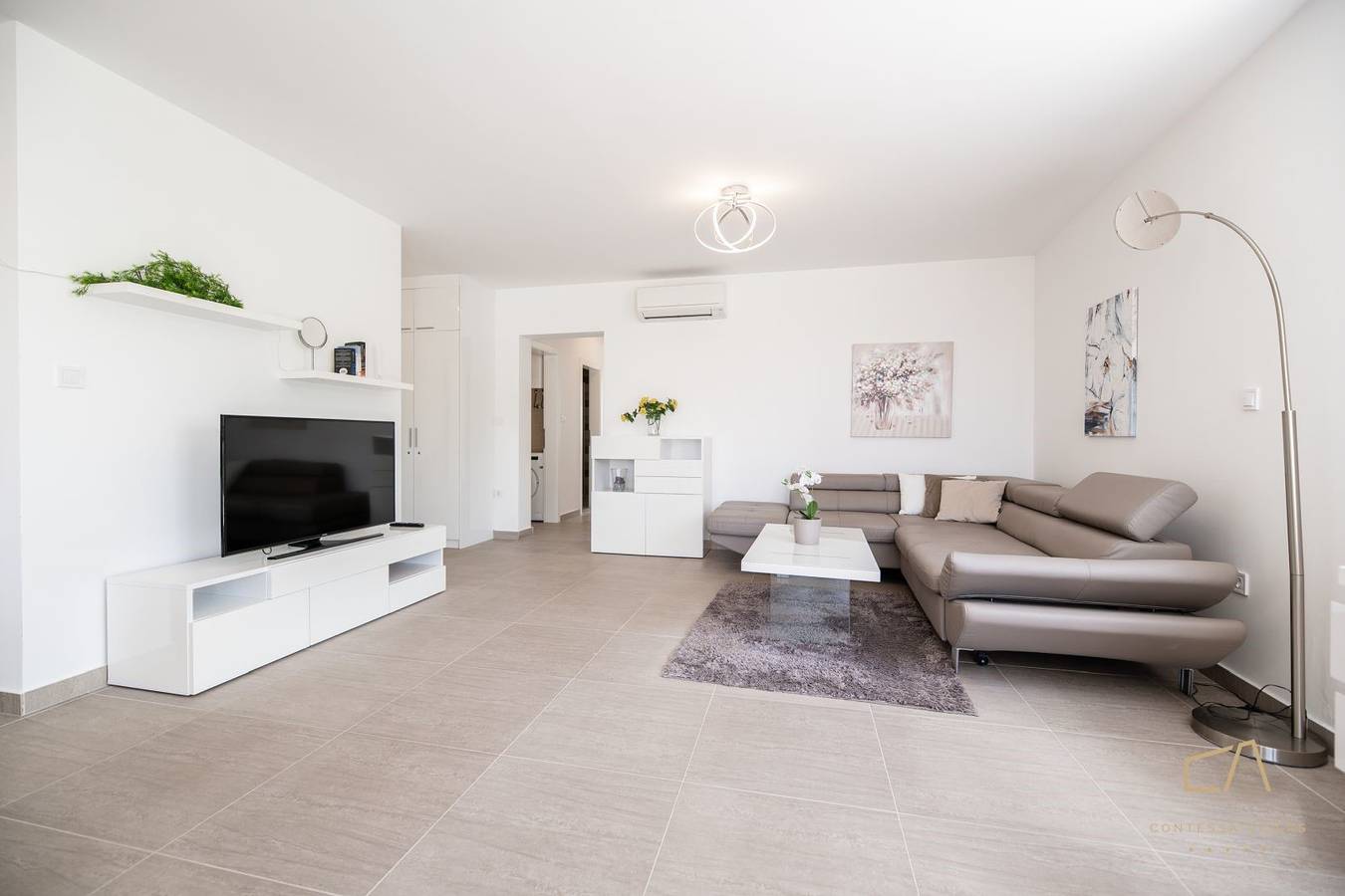 Ganze Wohnung, Elegante Luxus-Ferienwohnung Nika**** mit großer Terrasse auf Krk in Zidarici, Krk