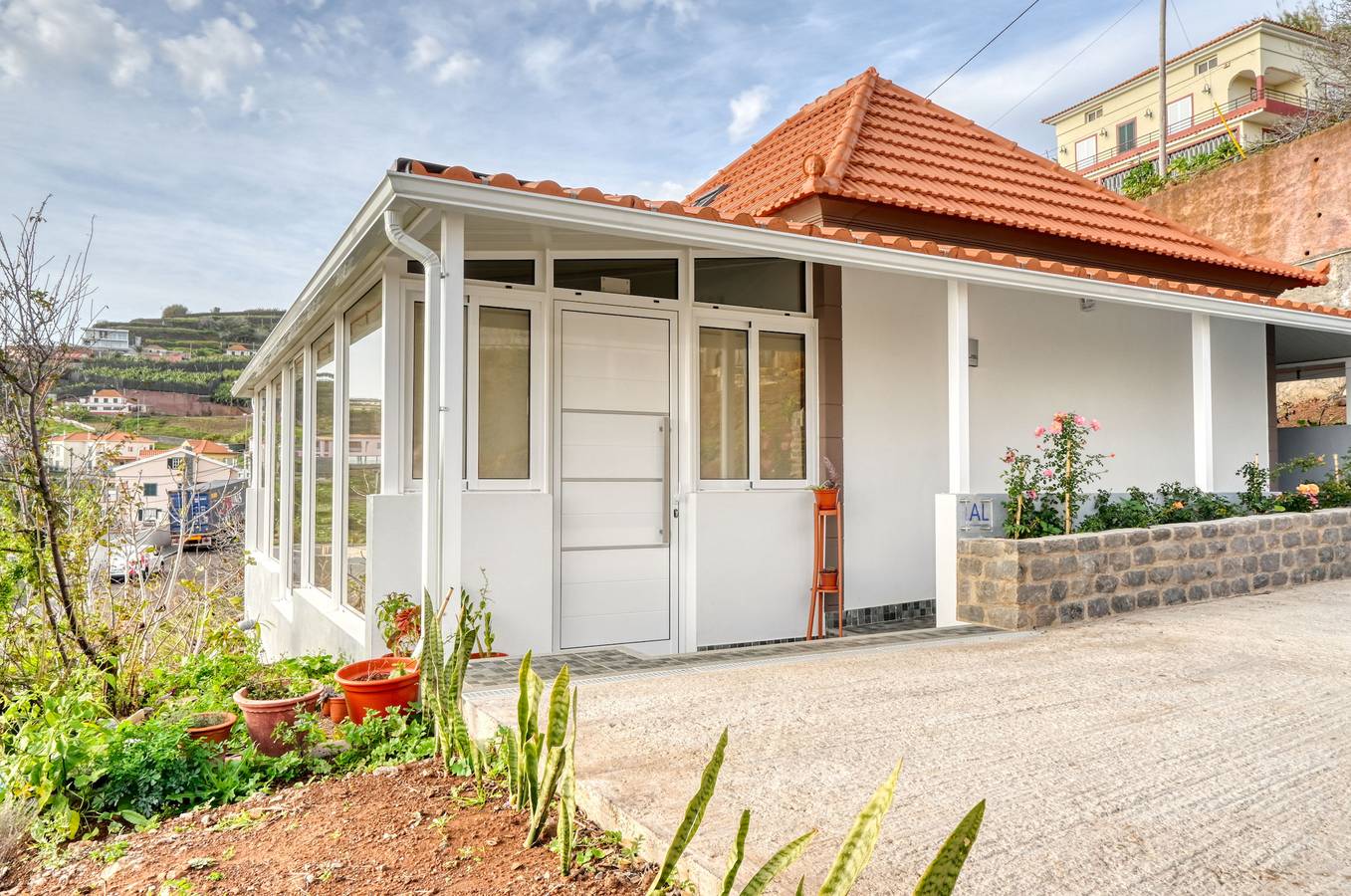Atlantic View, a Home in Madeira in Canhas (Madeira), Madeira