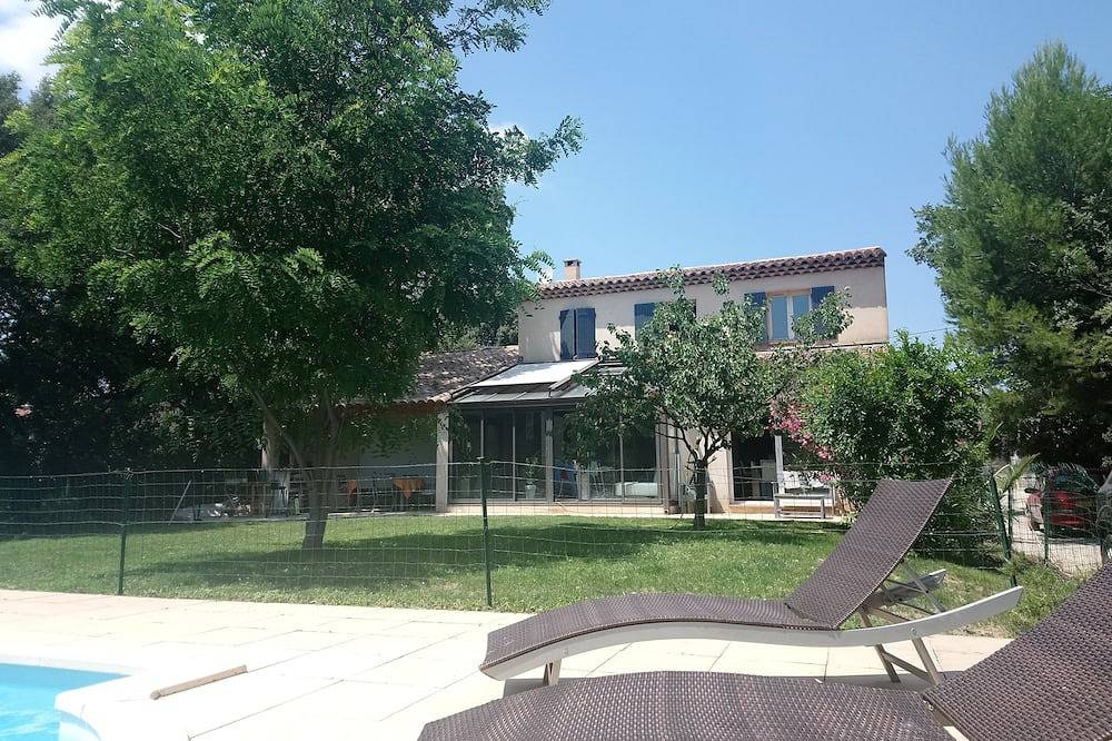 La Villa d Aix in Éguilles, Aix-en-Provence region