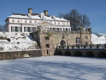 Ferienwohnung für 5 Personen, mit Garten, kinderfreundlich in Bad Pyrmont
