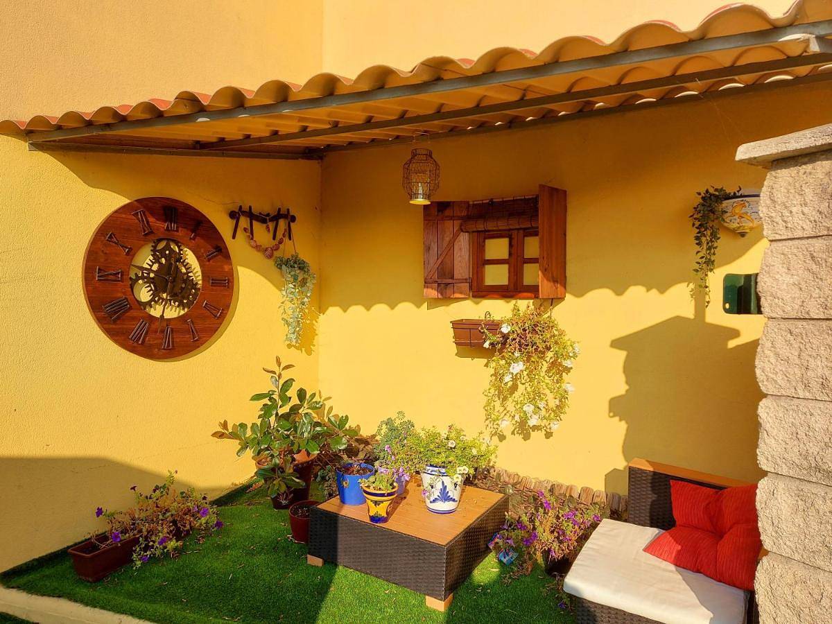 Double Room with Shared Toilet in Sarria, Reserva da Biosfera Ribeira Sacra e Serras do Oribio e Courel