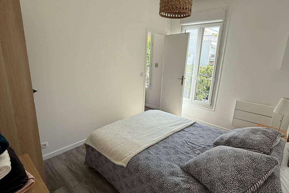 Ganze Wohnung, Spacious 2-room apartment for 4 people, near Paris and its surroundings in Asnières-sur-Seine, Hauts-de-Seine