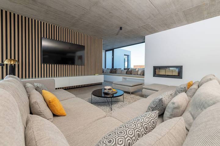 Villa Ventura in Lajares - Modern villa with heated pool for 10 people in Lajares, La Oliva