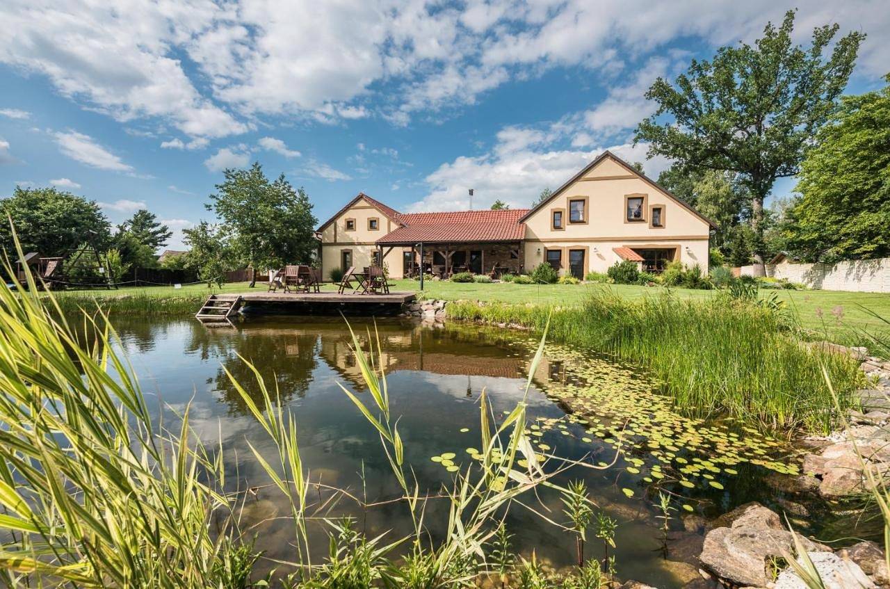 Penzion U Lišky in Neuhaus en omgeving