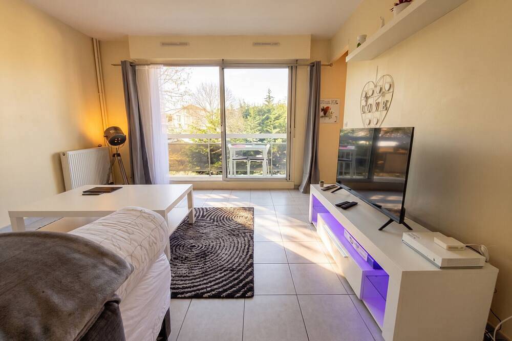 Appartement entier, Homerez - Appart' Pavillons-sous-Bois in Les Pavillons-sous-Bois, Seine-Saint-Denis