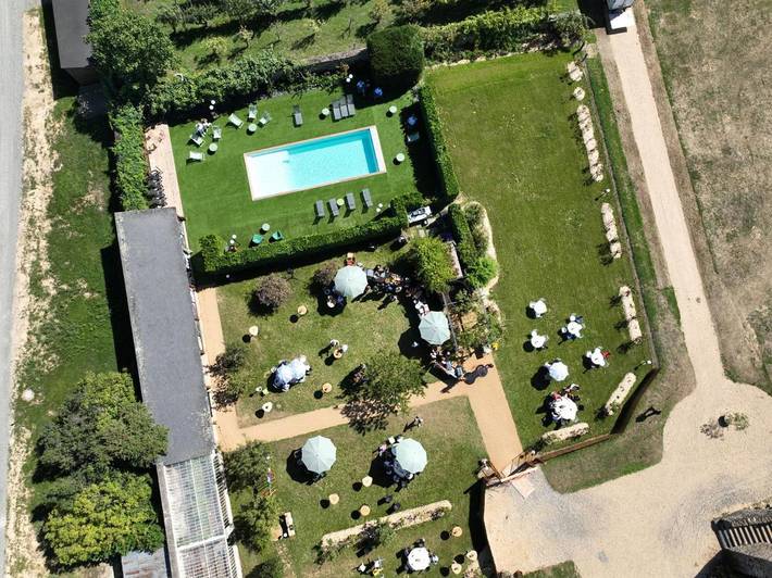 Location de vacances pour 10 personnes, avec Terrasse ainsi que Jardin et Piscine à Saint-Fort