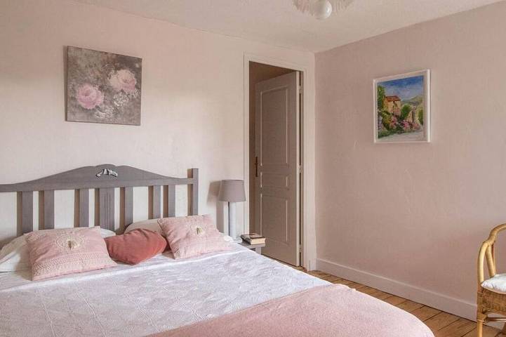 Location de vacances pour 5 personnes, avec jardin et balcon à Montaigut-le-Blanc - 2