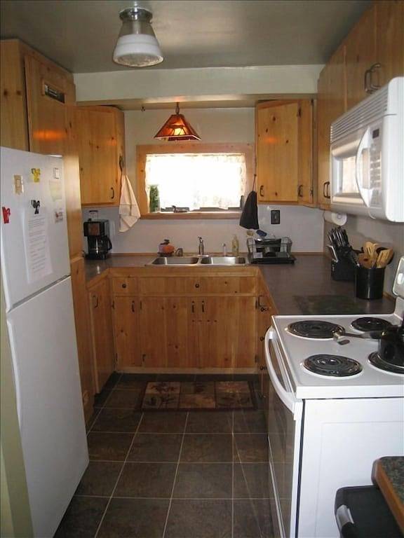 Chalet for 7 Guests in West Yellowstone, Custer Gallatin National Forest