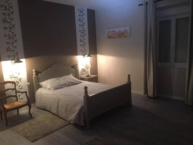 Location de vacances pour 7 personnes, avec jardin à Saint-Estèphe - 2