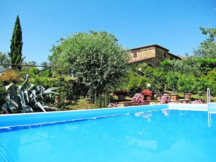 Agriturismo per 6 persone, con Giardino e Piscina in Firenze province
