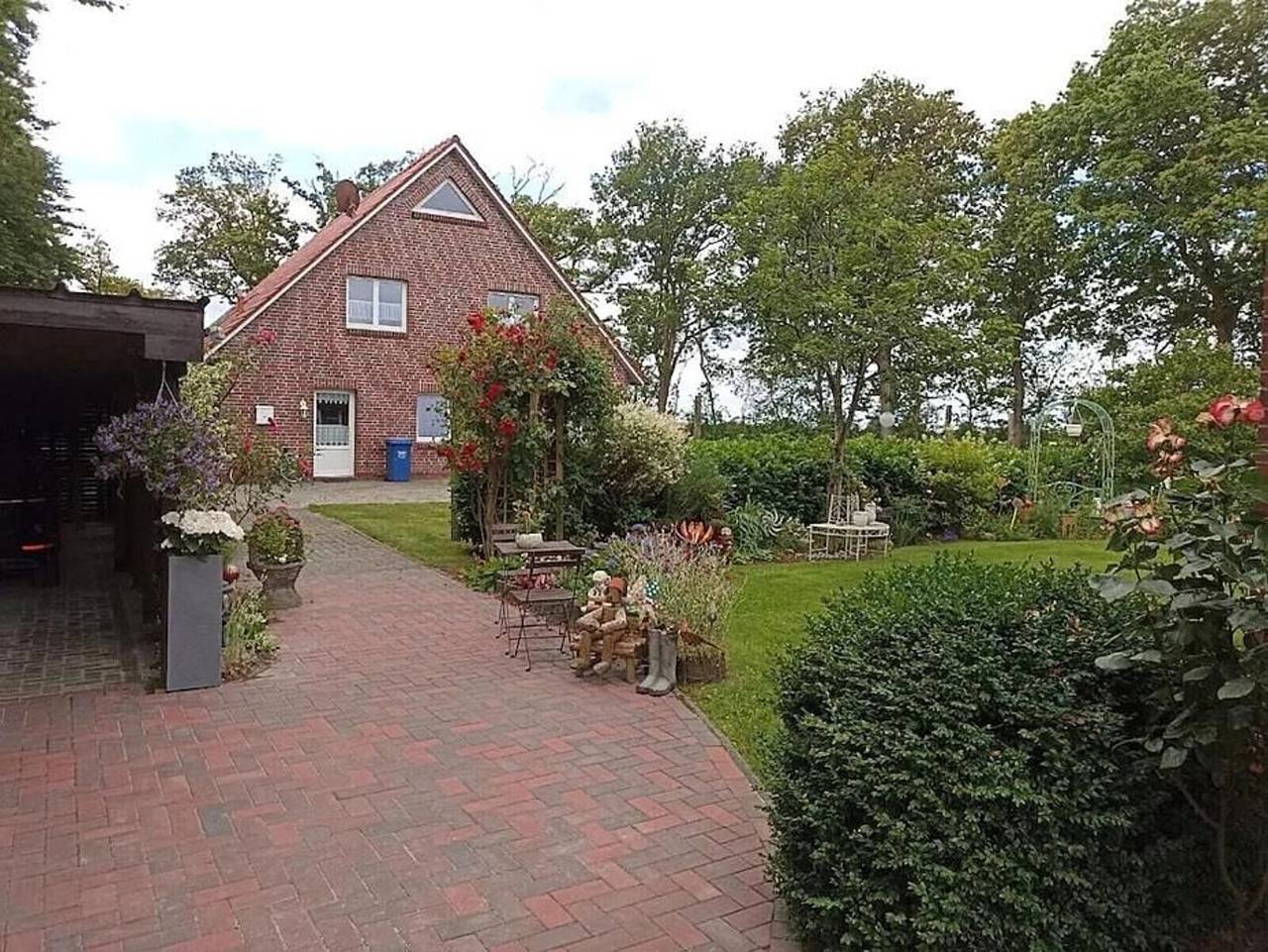 Ganze Ferienwohnung, Ferienwohnung Zur Kuhweide in Dunum - Ferienwohnung Zur Kuhweide in Dunum, Nordseeküste