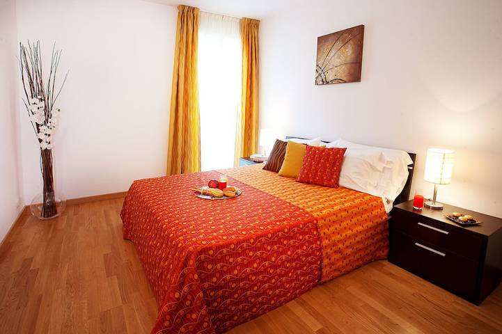 Ganze Wohnung, Apartments mit Pool in brandneuer Residenz - 84316 für 6/8 Personen (3 Schlafzimmer) in Tremezzo, Gemeinde Tremezzina