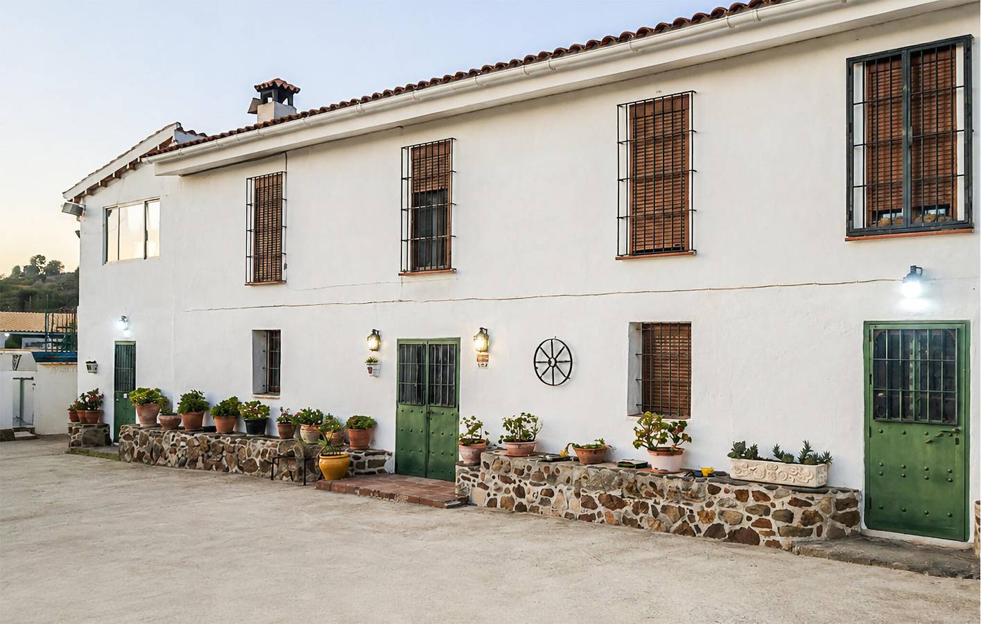 Encantador apartamento de 1 dormitorio con piscina y terraza, con Wi-Fi incluido in Pizarra, Cordillera Penibética