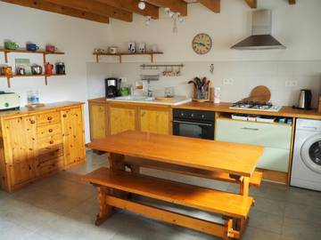 Gîte pour 6 personnes, avec terrasse à Ambialet