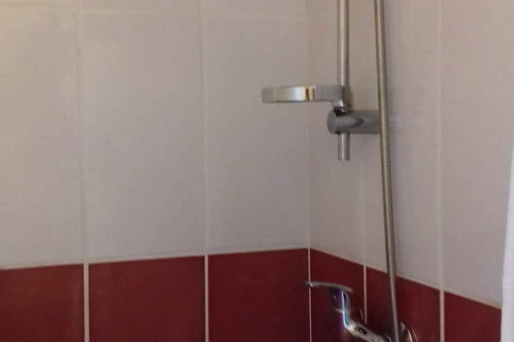 Geheel appartement, De ontsnapping mooi .. en ongewoon in Saint-Nabord, Épinal en omgeving