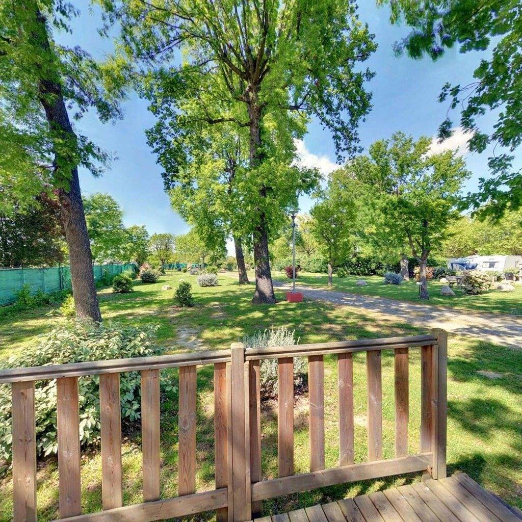 Camping 3 étoiles - ccbeedf in Toulouse, Alto Garona