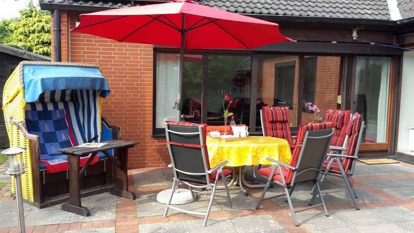Ferienwohnung für 6 Personen, mit Garten in Döse