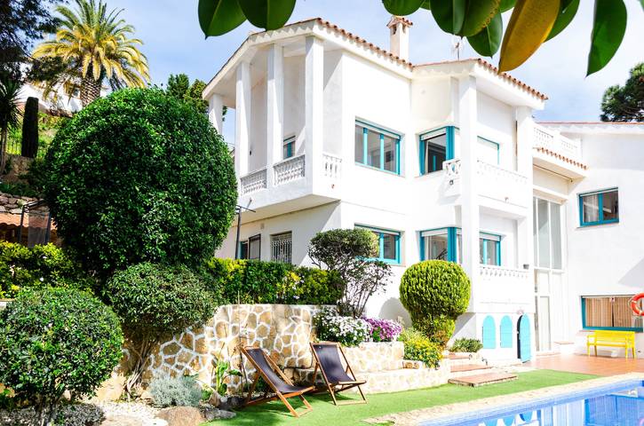 Ferienhaus für 8 Personen, mit Balkon und Garten in Lloret de Mar