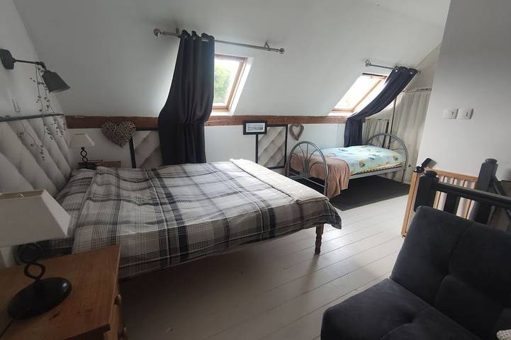 Location de vacances pour 3 personnes, avec Terrasse et Jardin à Langoëlan - 2