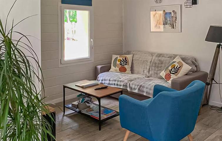 Location de vacances pour 6 personnes, avec piscine et jardin à Noaillan - 3