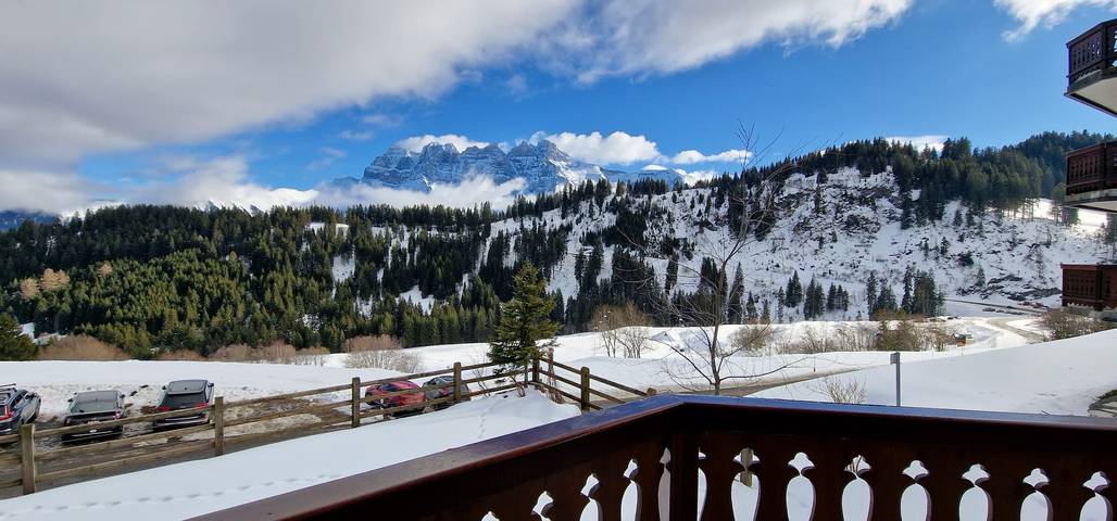 Gîte pour 8 personnes, avec terrasse dans Champoussin - 3