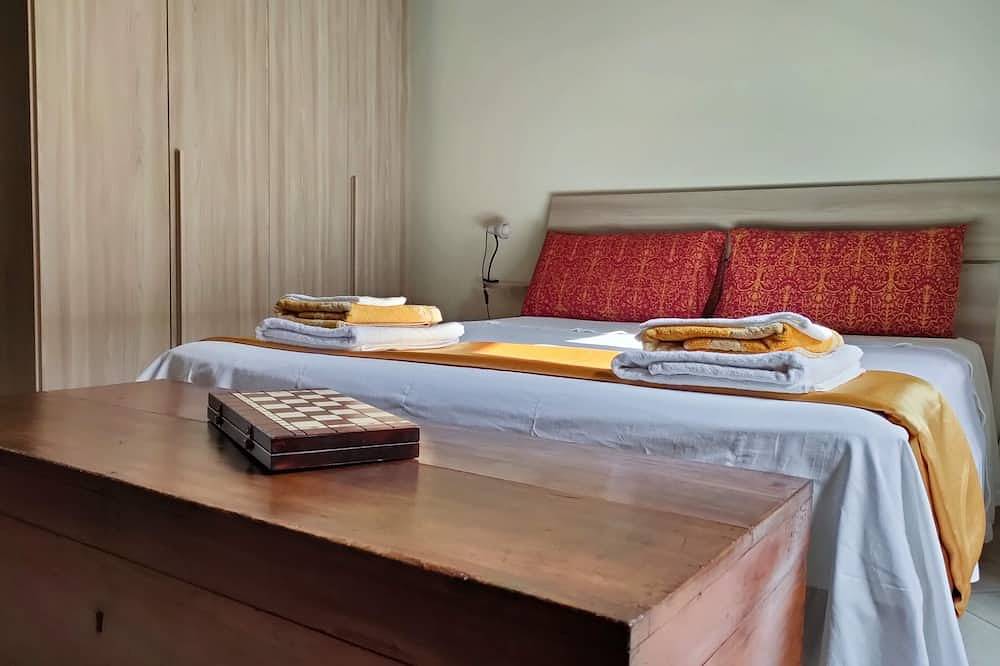 Appartamento intero, La Pietra Antica a Paola (Cs) in Paola, Costa Tirrenica Calabria