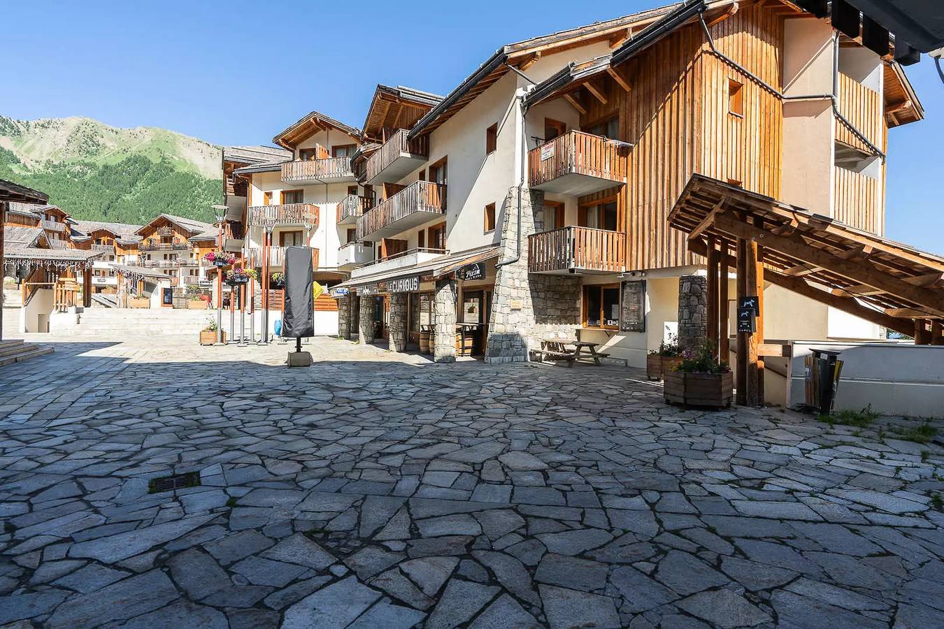 Apartamento entero, Apartamento cálido en el corazón del complejo. in Les Orres, Parque Nacional de los Ecrins