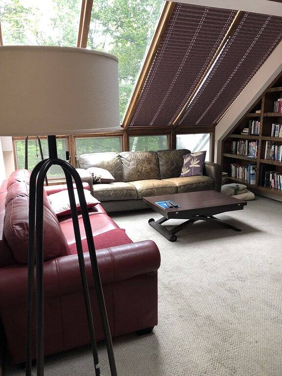 Vacation rental for 8 people, with hot tub and pool as well as sauna and balcony, with pets in Killington