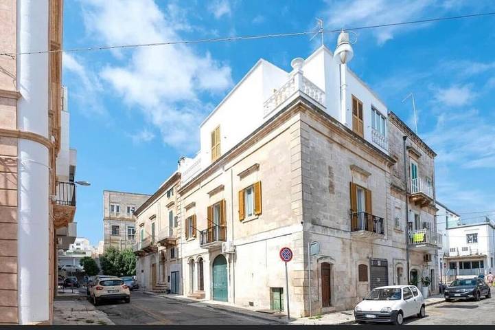 Location de vacances pour 5 personnes à Monticelli