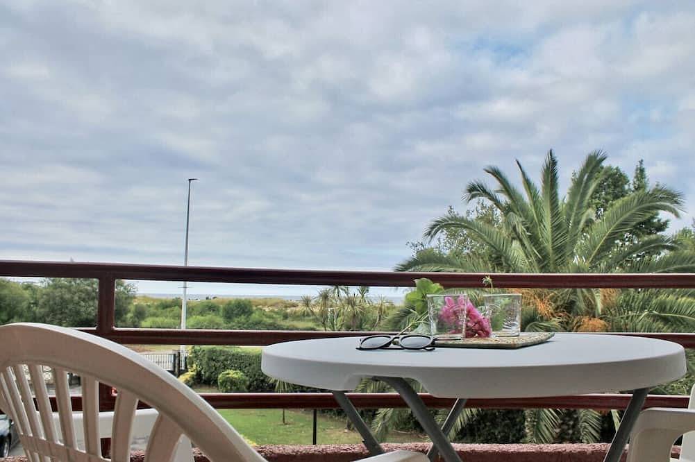 Entire apartment, Coqueto apto en primera línea - Los Campizos 6619 in Noja, Cantabrian Coast