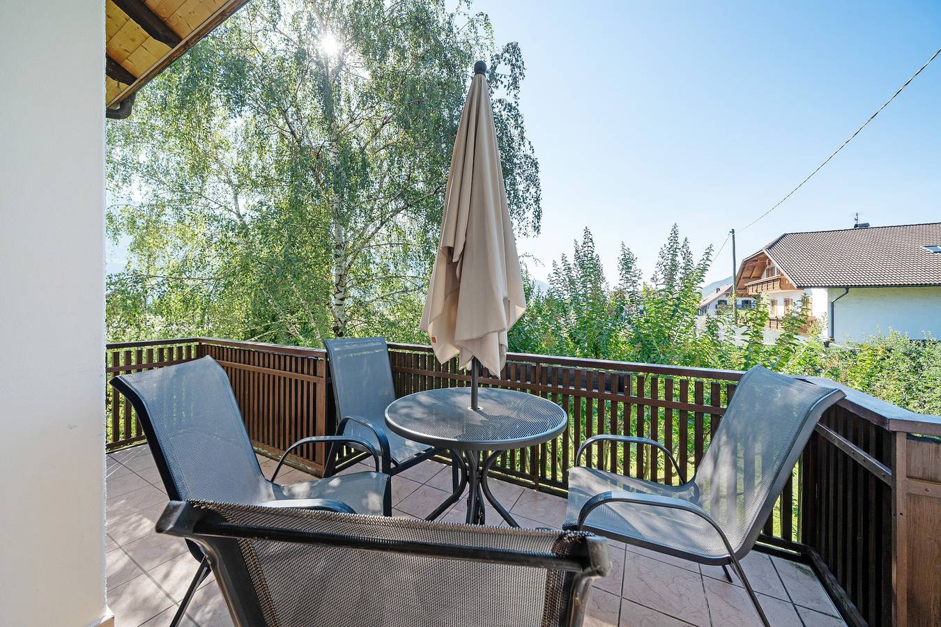 Ganze Wohnung, Zirbentraum – Ferienwohnung mit Garten in Lana, Südtirol in Mitterlana, Lana