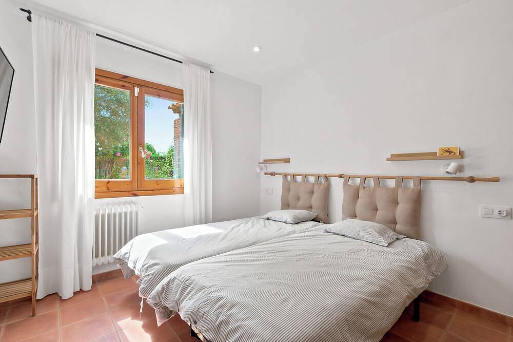 Peralada Pearl: where vacations become tradition. in Peralada, Oberampurien