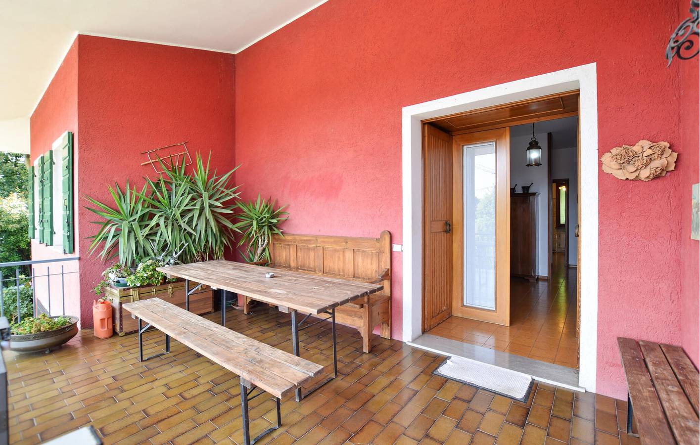 Ganze Ferienwohnung, Gemütliche Wohnung in Montebelluna mit WiFi, AC, Parkplatz & Garten in Montebelluna, Treviso Provinz