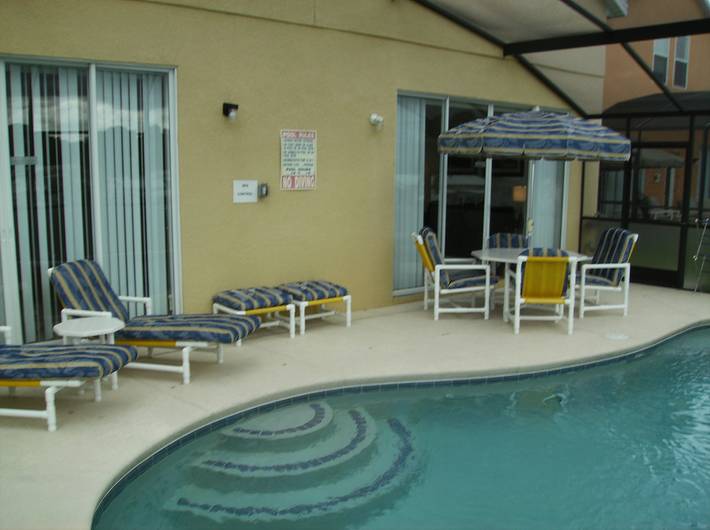 Budget-Haus mit 4 Schlafzimmern und privatem Pool in ChampionsGate, Four Corners