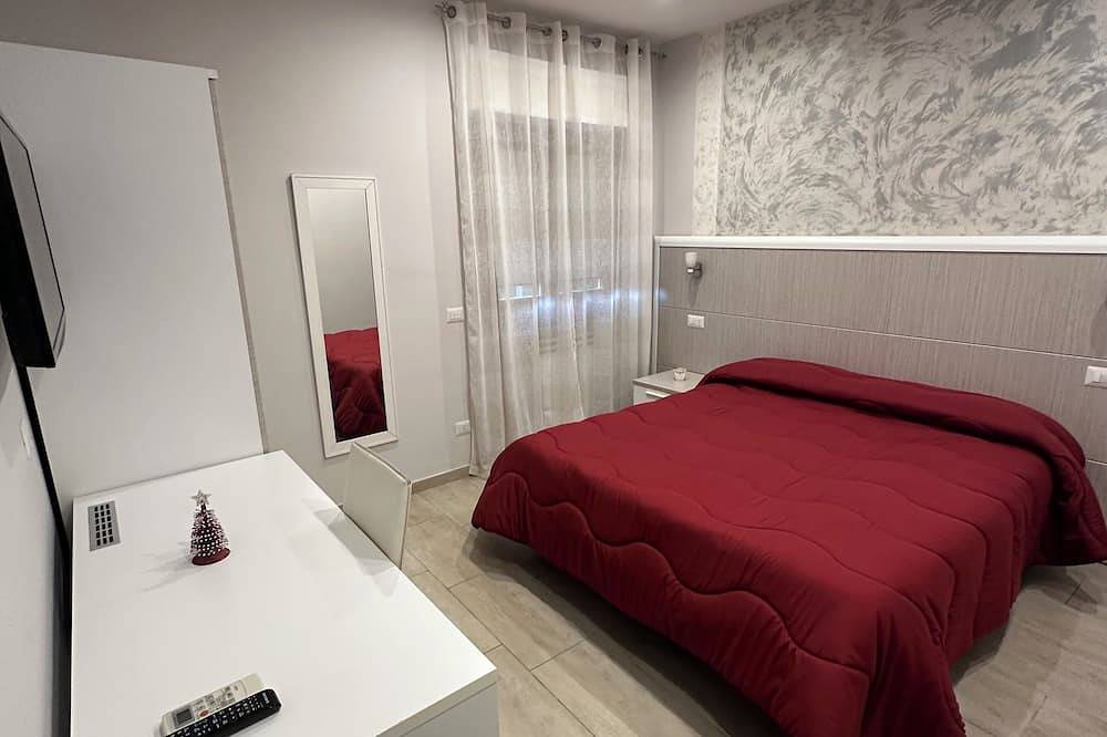 Sorrento center, Relax and Holiday rooms. in Sorrento, Sorrentine Peninsula