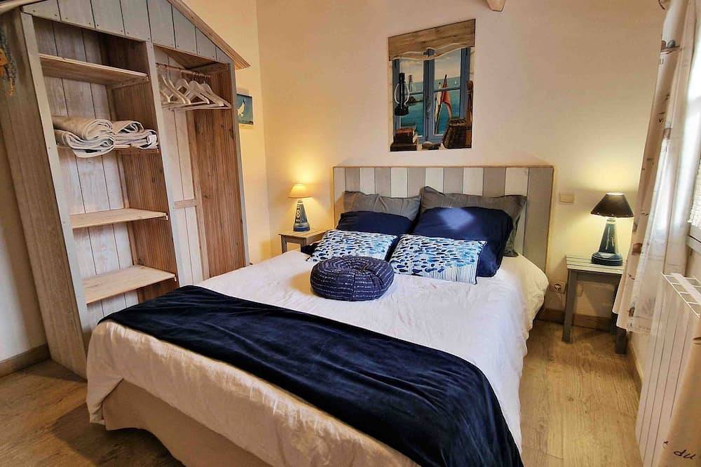 New house, 60 m from the beach of ker chalon:,Ker Anne,(chez Anne ) in L'Île-d'Yeu, Vandea
