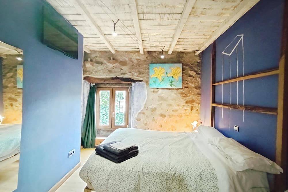 Apartamento entero, Habitación Doble Azul · Baño Privado · Cartes in Cartes, Costa de Cantabria