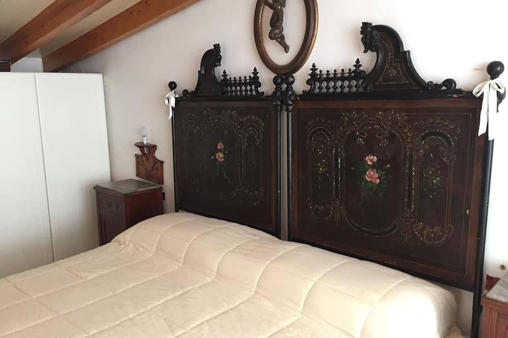 Apartamento entero, La Casa Di Levante, Charming apartment with panoramic terrace. in Milazzo, Provincia de Messina