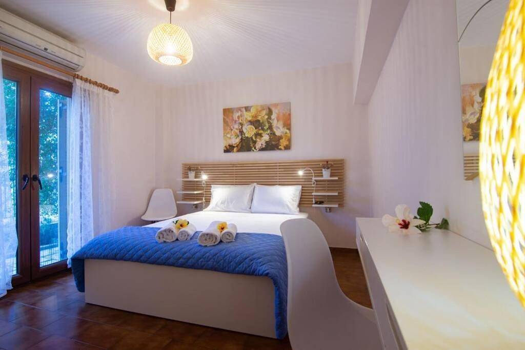Ολόκληρο το διαμέρισμα, Two-Bedroom Apartment in Μπογδανάτικα, Παξούς