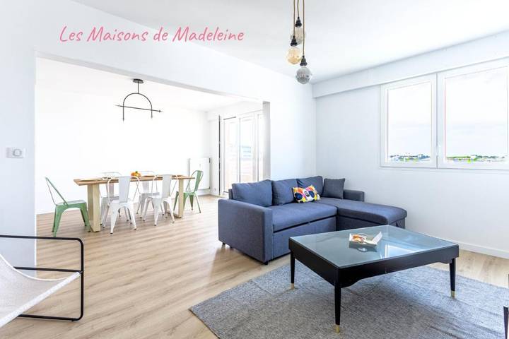 Gîte pour 6 personnes, avec balcon et vue dans Plage De Kerlede Saint Nazaire